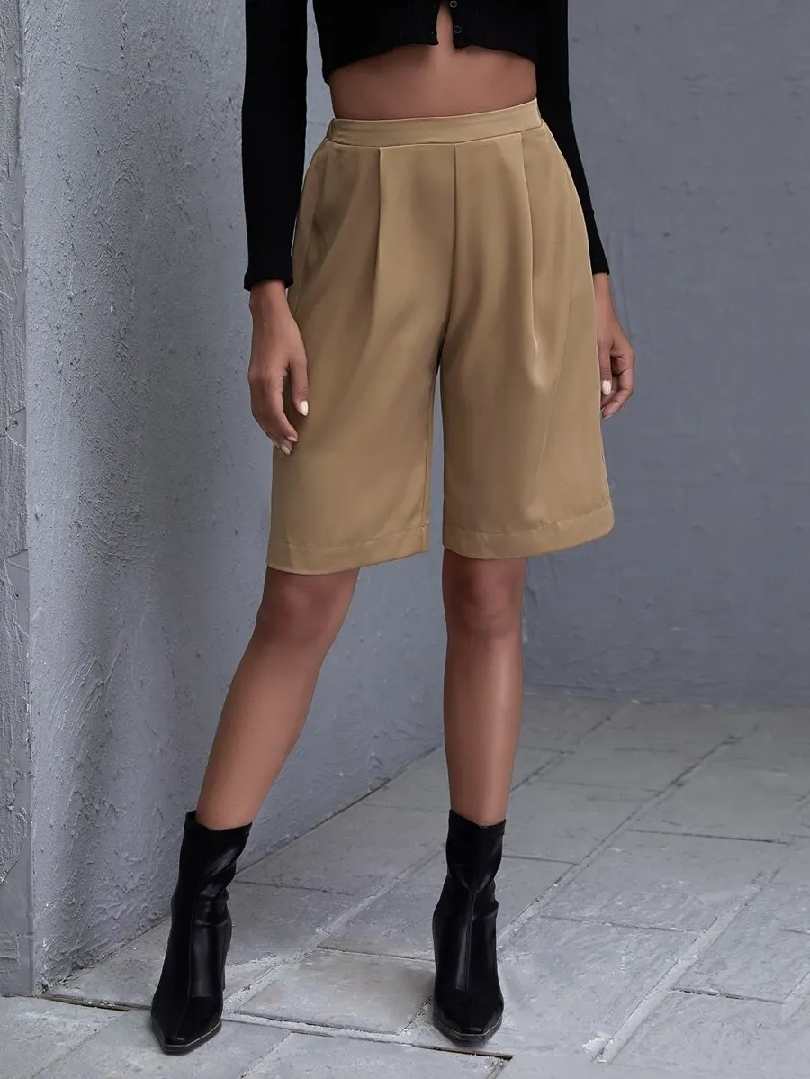 Elastic Waist Fold Pleated Bermuda Shorts