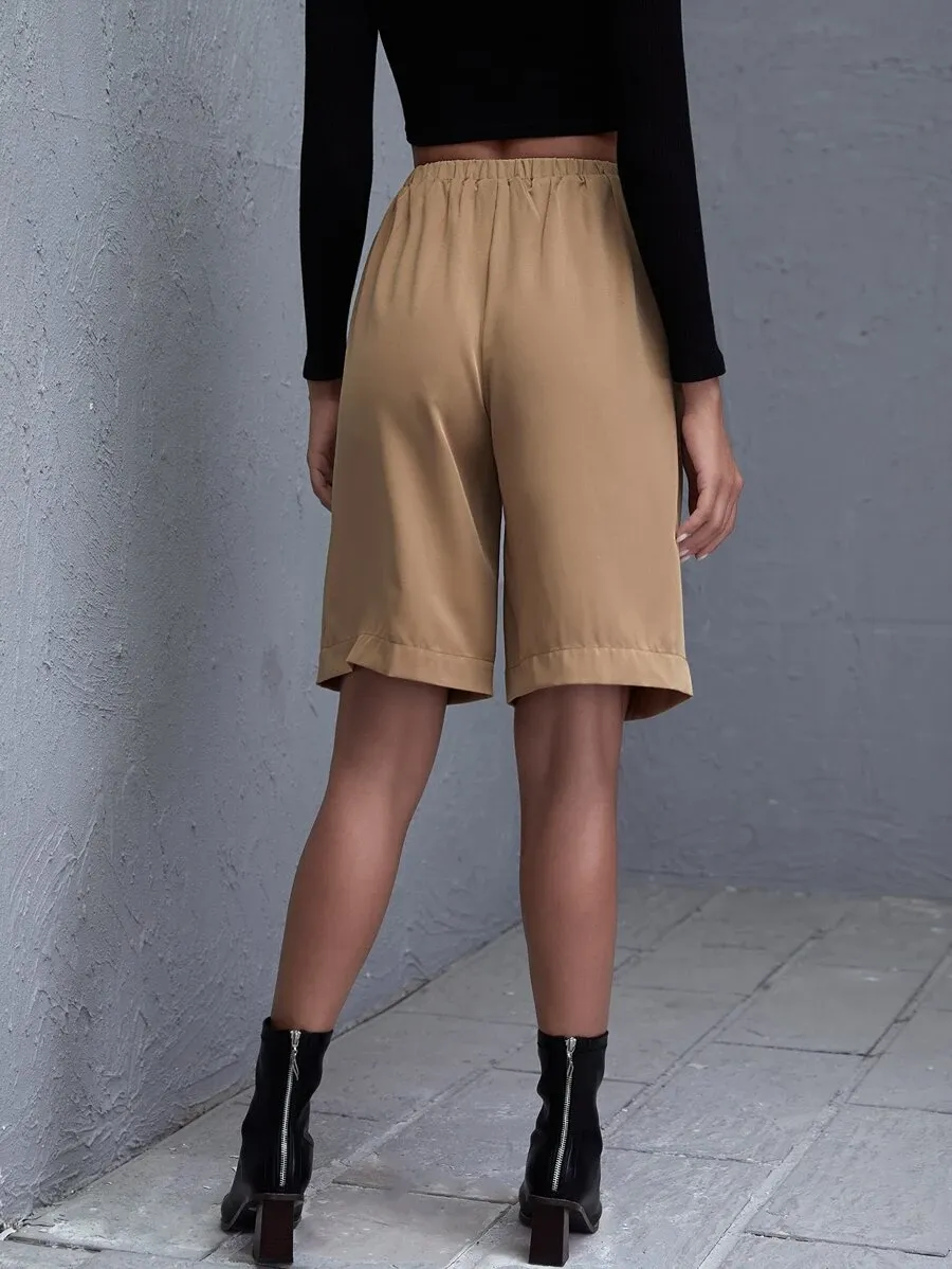 Elastic Waist Fold Pleated Bermuda Shorts