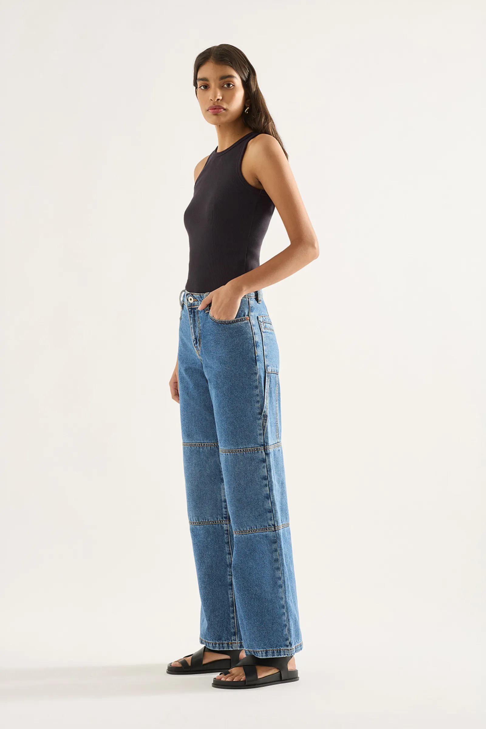 Outland Bianca Jeans - Moment Mid Blue